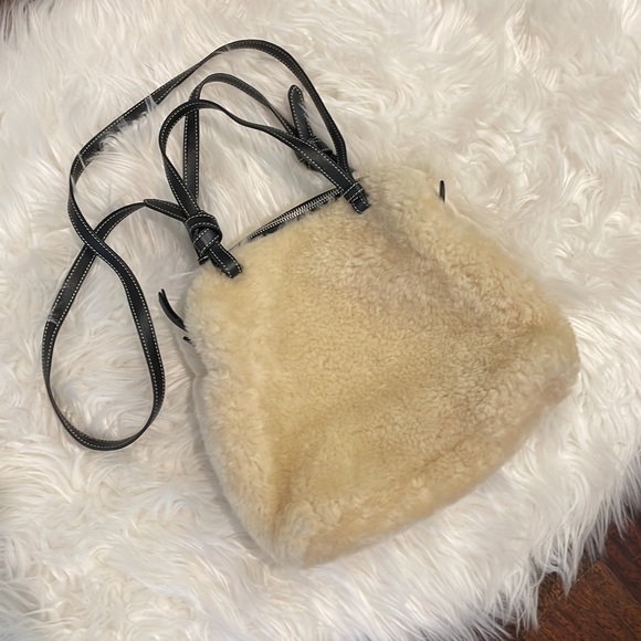 [SOLD] Celine Shearling Soft Cube Bag Cream Beige w. Black Leather White Stitch - Picture 10 of 15